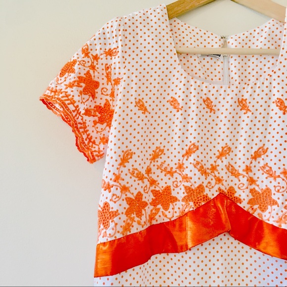 Vintage 70s Dress White Orange Polka Dot Retro A-Line Small - Picture 3 of 6